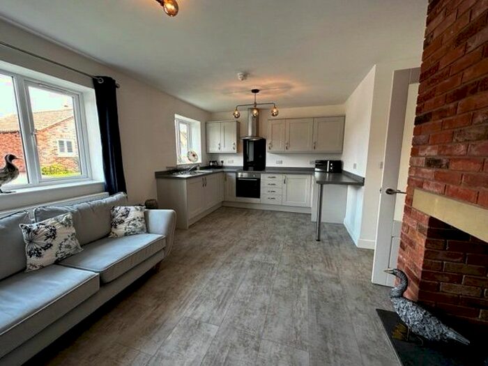 2 Bedroom Bungalow For Sale In Sands Lane, Barmston, Driffield, East