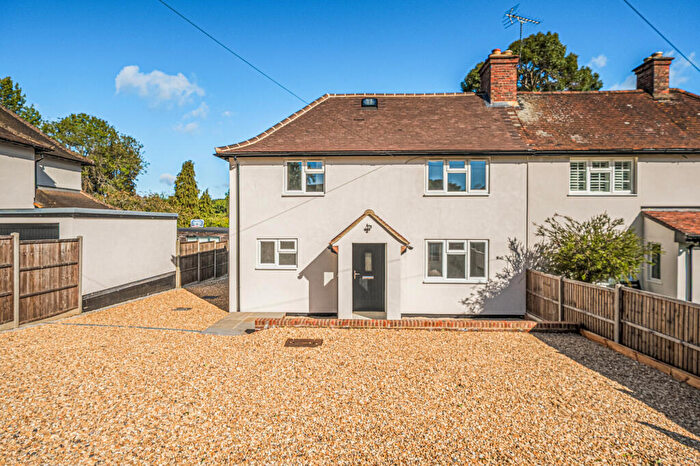 3 Bedroom Semi-Detached House For Sale In Oak Hill, Guildford, GU3