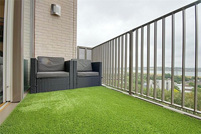 1 Bedroom Flat To Rent In Alma Road, Enfield, EN3