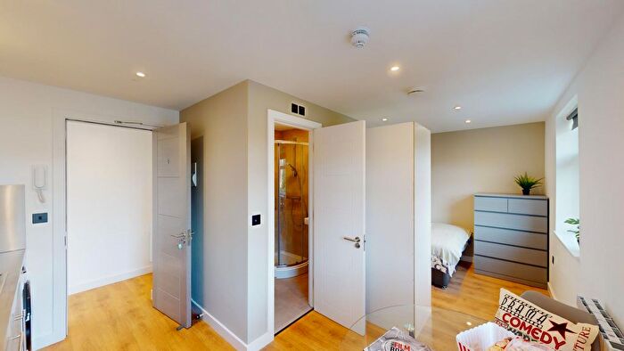 Studio To Rent In Grasmere Avenue, London, W3