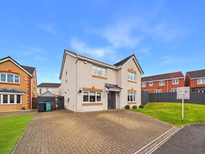 4 Bedroom Detached House For Sale In Lind Place, Airdrie, ML6