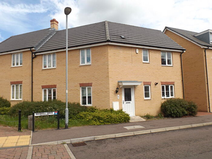 3 Bedroom House To Rent In Maskell Drive, Bedford, MK41