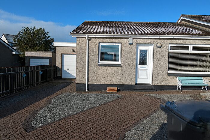 3 Bedroom Bungalow For Sale In Rainnieshill Road, Aberdeen, AB21