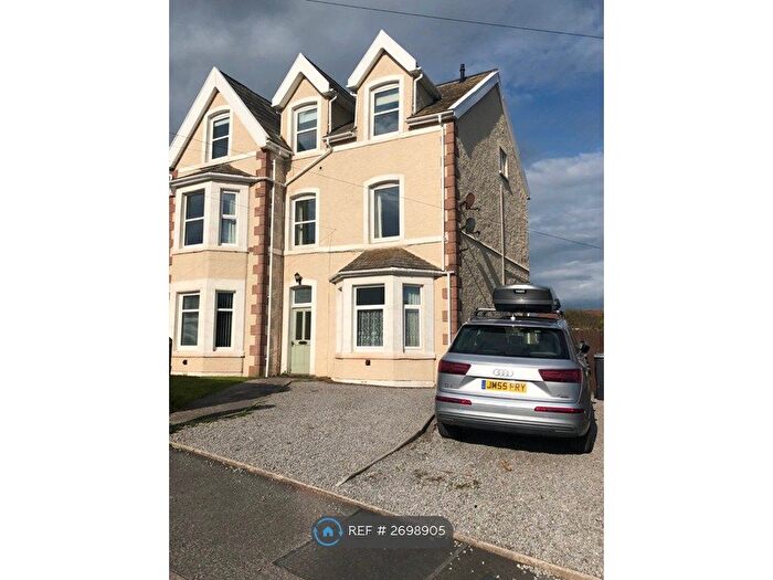 3 Bedroom Flat To Rent In Newlands House, Seascale, CA20