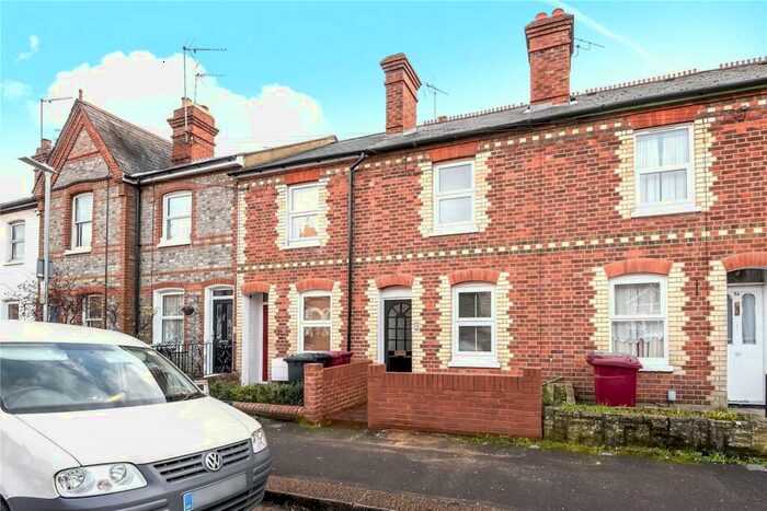 2 Bedroom Terraced House To Rent In Norton Road, Reading, Berkshire, RG1