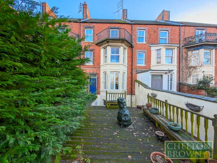 1 Bedroom Apartment To Rent In Watkin Terrace, Northampton, NN1