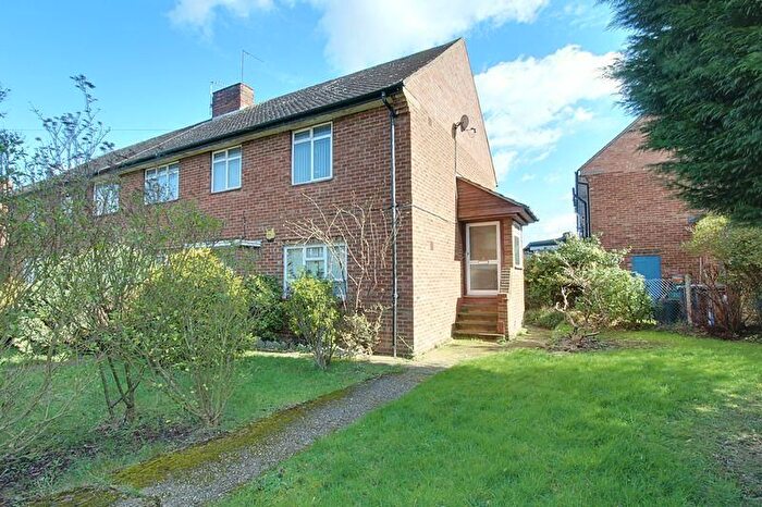 2 Bedroom Maisonette To Rent In Marnham Crescent, Greenford, UB6