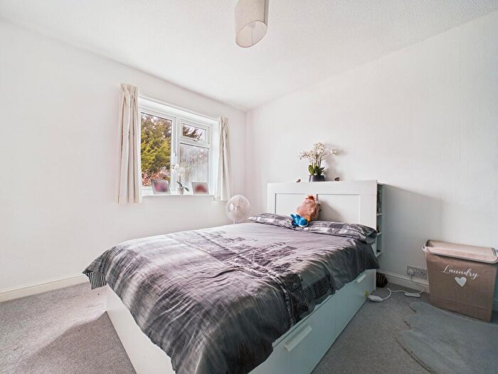 1 Bedroom Maisonette For Sale In School Road, Tilehurst, Reading, RG31