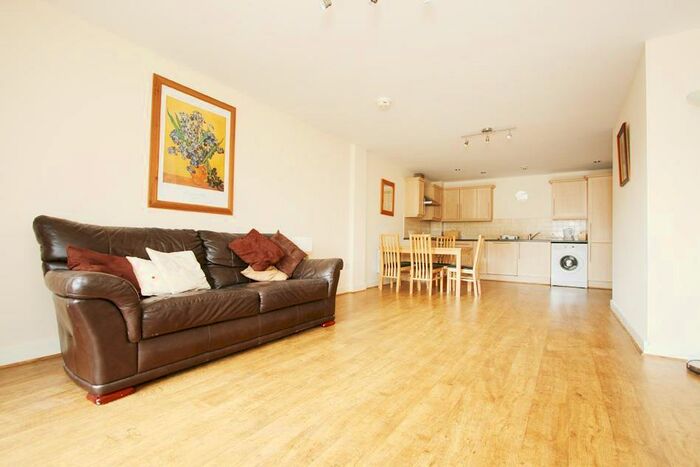 2 Bedroom Apartment To Rent In Tower Court, London Road, Newcastle Under Lyme, ST5