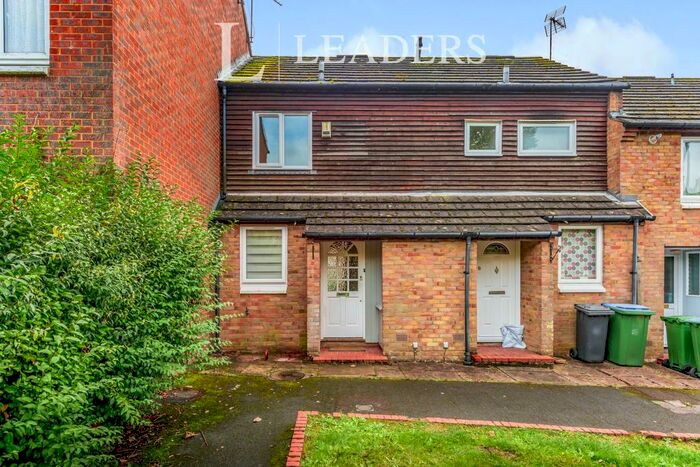 2 Bedroom End Of Terrace House To Rent In Red Admiral Street, Horsham, RH12