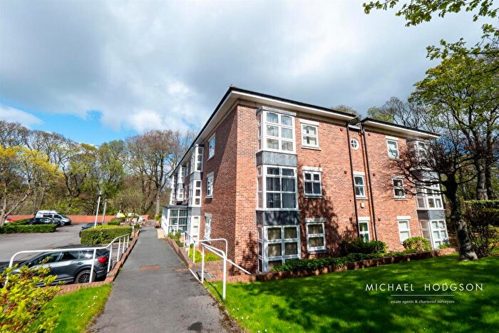 1 Bedroom Flat For Sale In Beecholm Court, Ashbrooke, Sunderland, SR2