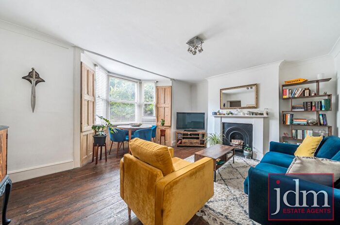 2 Bedroom Flat To Rent In Egerton Drive, Greenwich, London, SE10