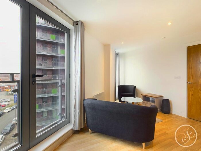 1 Bedroom Flat To Rent In Echo Central, Cross Green Lane, Leeds, LS9