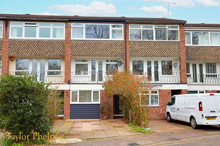 3 Bedroom Terraced House To Rent In Church View, Broxbourne, EN10