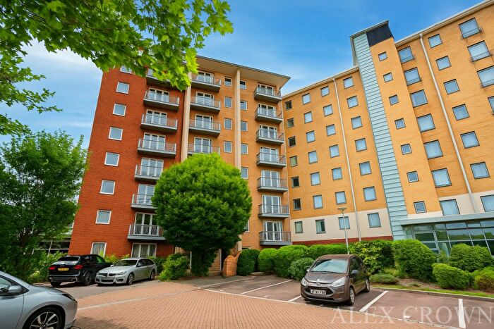 2 Bedroom Apartment To Rent In Western Beach Apartments, Hanover Avenue, Canary Wharf, E16