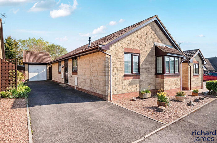 3 Bedroom Detached Bungalow For Sale In The Close, Lydiard Millicent, SN5