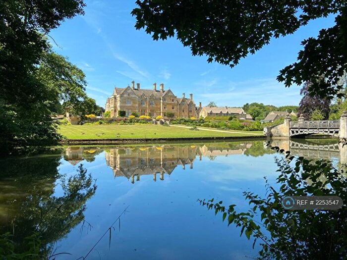 2 Bedroom Flat To Rent In Brockhampton Park, Brockhampton, Cheltenham, GL54