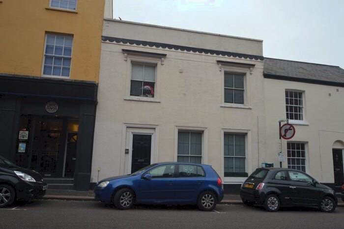 2 Bedroom Flat To Rent In Verulam Road, St Albans, AL3