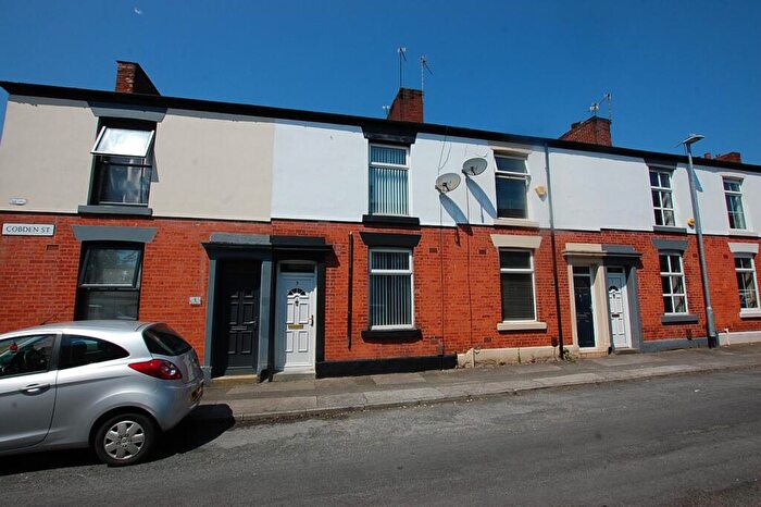 3 Bedroom Terraced House To Rent In Cobden Street, Ashton-under-Lyne, Greater Manchester, OL6