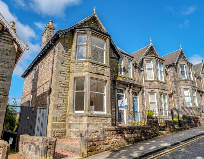 3 Bedroom Terraced House To Rent In Viewfield Terrace, Dunfermline, KY12