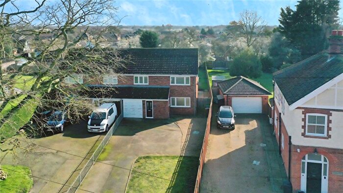 4 Bedroom Semi-Detached House For Sale In London Road, Attleborough, Norfolk, NR17