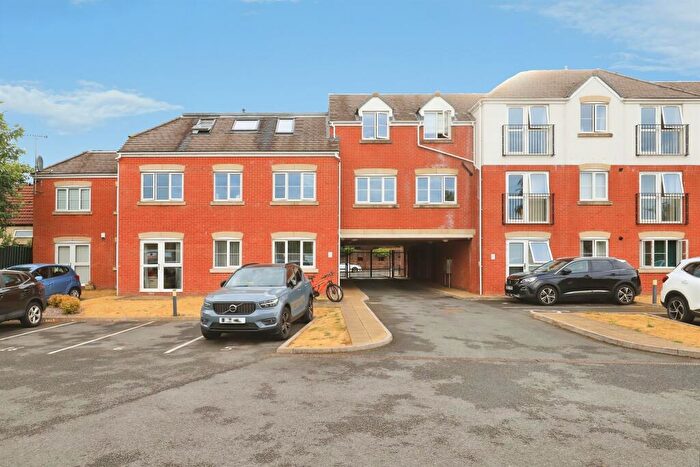 1 Bedroom Apartment For Sale In High Street, Amblecote, Stourbridge, DY8