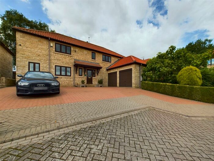 5 Bedroom Detached House For Sale In Grove Court, Marr, Doncaster, South Yorkshire, DN5