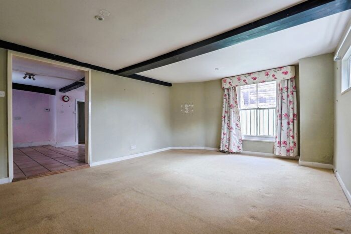 5 Bedroom Flat For Sale In Swan Street, West Malling, ME19