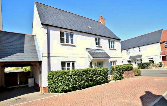 3 Bedroom Detached House To Rent In Samuel Mortimer Close, Catisfield, Fareham, PO15