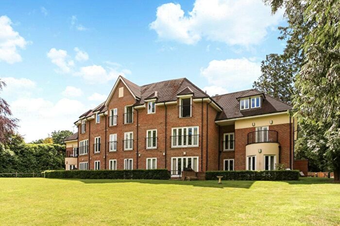 2 Bedroom Flat To Rent In Fairfield House, London Road, Sunningdale, Berkshire, SL5