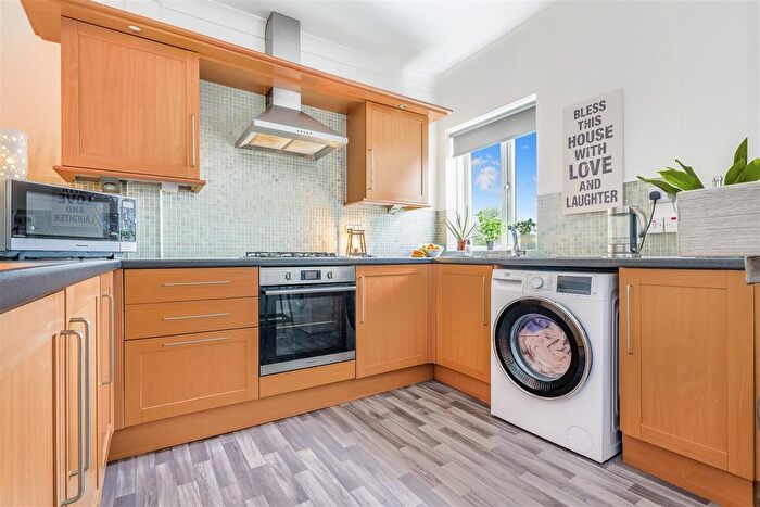 2 Bedroom Flat For Sale In Campbell Street, Wishaw, ML2