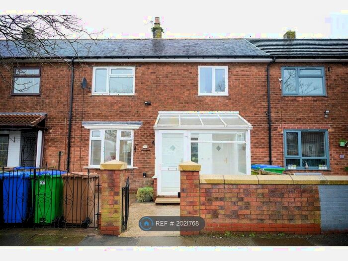 3 Bedroom Terraced House To Rent In Windermere Road, Middleton, Manchester, M24