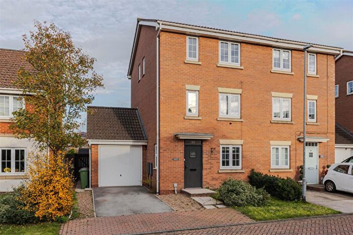 4 Bedroom Property To Rent In Garganey Walk, Scunthorpe, DN16