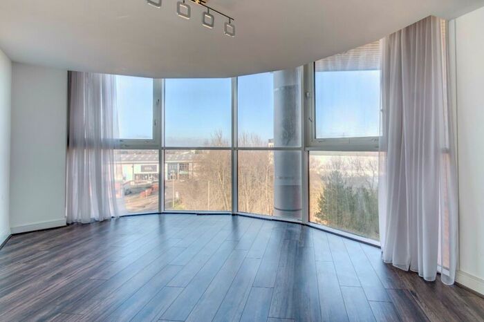 2 Bedroom Penthouse For Sale In Waterfront West, Brierley Hill, West Midlands, DY5