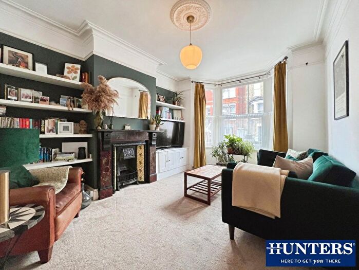 3 Bedroom Terraced House For Sale In Rochester Street, Chatham, ME4