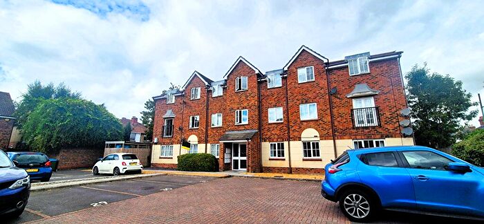 2 Bedroom Apartment To Rent In Regents Park, SO15