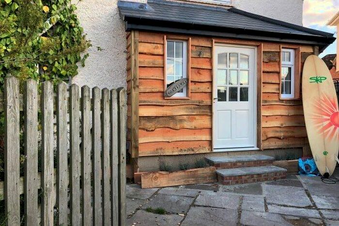 2 Bedroom Property To Rent In May Avenue, Lymington, SO41