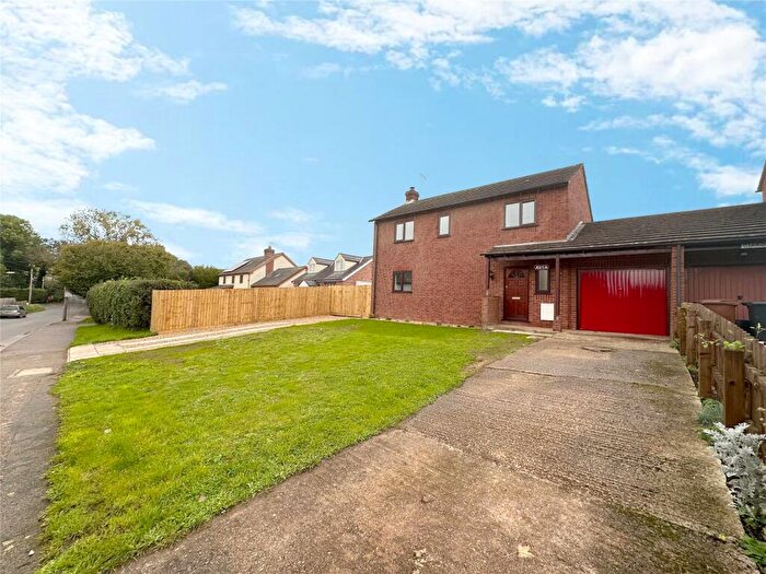 3 Bedroom Link Detached House To Rent In Yeoford, Devon, EX17