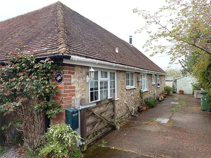 2 Bedroom Bungalow For Sale In Newchurch, Romney Marsh, Kent, TN29