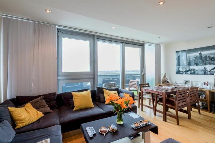 2 Bedroom Flat To Rent In Kingsway, London N12