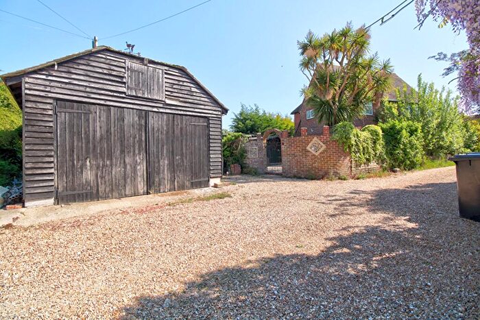 3 Bedroom Detached House For Sale In Crooked Lane, Birdham, PO20