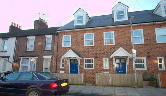 3 Bedroom Town House To Rent In Cavendish Road, St Albans, AL1