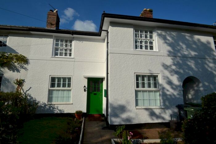 3 Bedroom Terraced House To Rent In Pen-Y-Dre, Rhiwbina, Cardiff, CF14