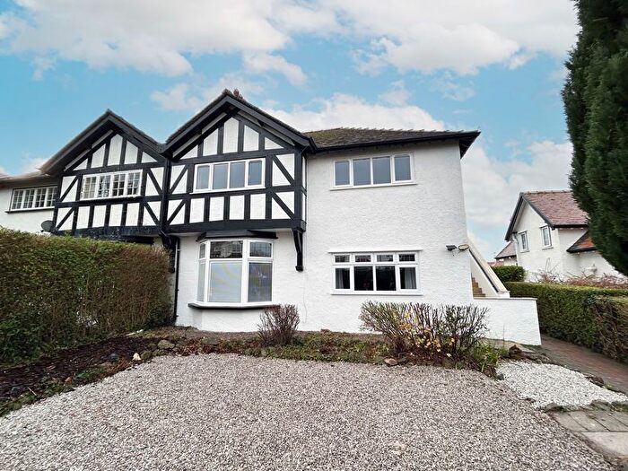 3 Bedroom Flat For Sale In Roumania Crescent, Craig Y Don, LL30