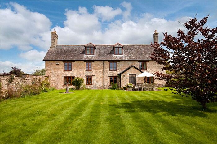 5 Bedroom Equestrian Property For Sale In Moorside, Sturminster Newton, Dorset, DT10