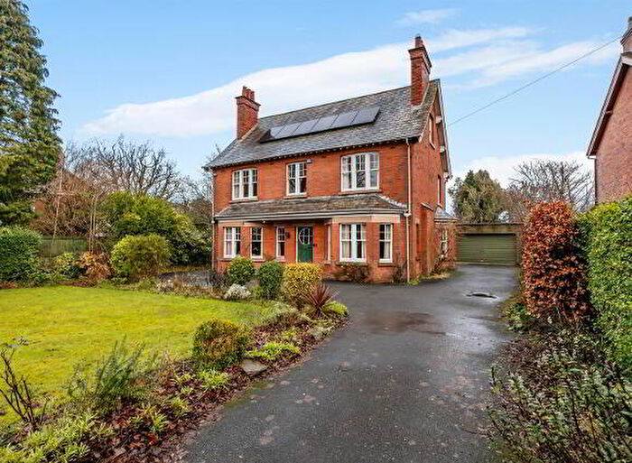 5 Bedroom Detached House For Sale In Sydenham Avenue, Belfast, BT4