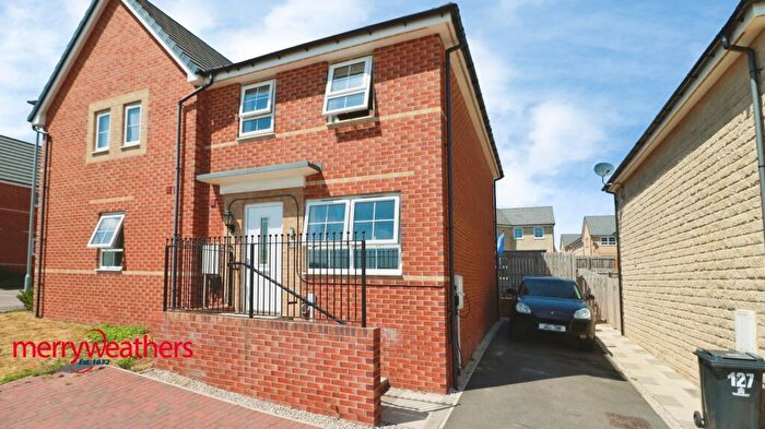 3 Bedroom Semi Detached House For Sale In Newland Avenue, Cudworth, Barnsley, S72