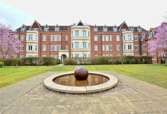 2 Bedroom Apartment To Rent In The Cloisters, London Road Burpham Guildford, GU1