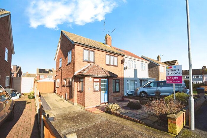3 Bedroom Semi Detached House For Sale In Juniper Drive, Chelmsford, CM2