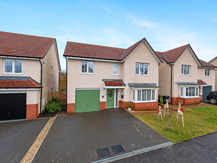 4 Bedroom Detached House For Sale In Littleton Park, Barrhead, G78